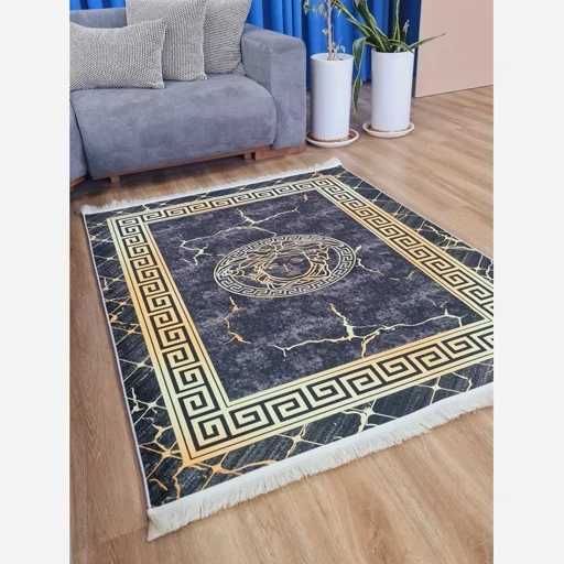 فرش ماشینی چاپی | فرشینه مخمل طرح ورساچه مشکی طلایی کد h481(پس کرایه) فرش ماشینی چاپی | فرشینه مخمل طرح ورساچه مشکی طلایی کد h481(پس کرایه) - Image 3