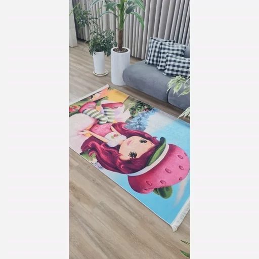 فرشینه کودک مخمل دختر توت فرنگی (پس کرایه) فرشینه کودک مخمل دختر توت فرنگی (پس کرایه) - Image 2