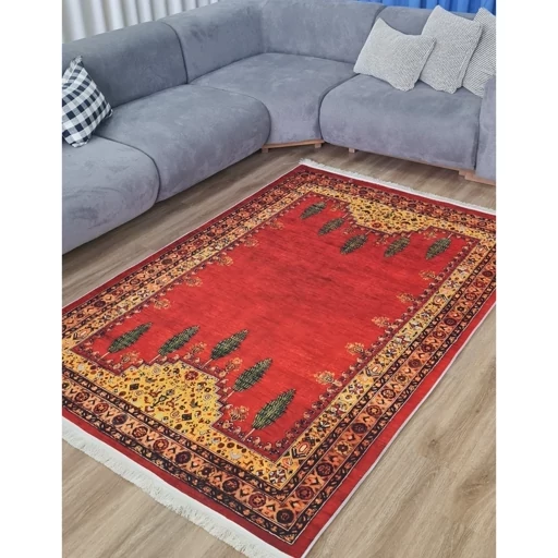 فرشینه مخمل قشقایی طرح سنتی لاکی (پس کرایه) فرشینه مخمل قشقایی طرح سنتی لاکی (پس کرایه)