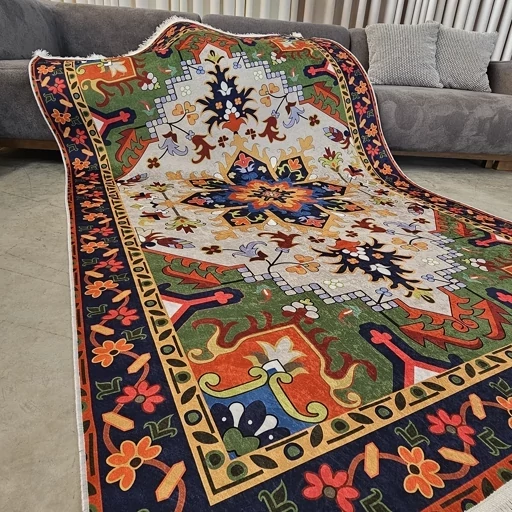 فرشینه سنتی سبز و لاکی هازان ترک کد O138(پس کرایه) فرشینه سنتی سبز و لاکی هازان ترک کد O138(پس کرایه)