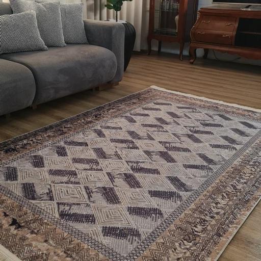 فرش چاپی فرشینه برند قالیوا مخمل هازان طرح کویر L240(پس کرایه) فرش چاپی فرشینه برند قالیوا مخمل هازان طرح کویر L240(پس کرایه)